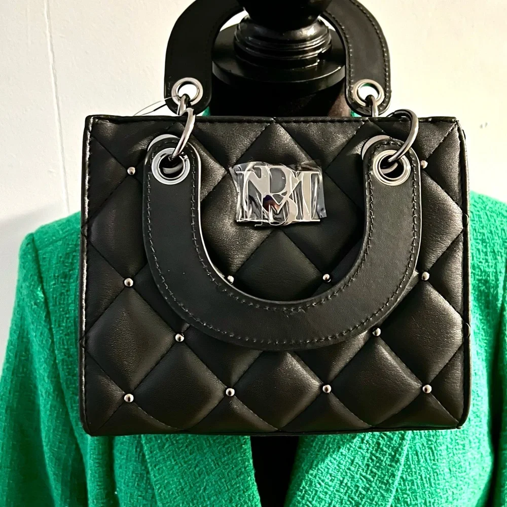 ✨ Badgley Mischka 🌱 Vegan Leather 😍 Small Handle Tote 👜 With Studs & Quilting - Picture 1 of 7